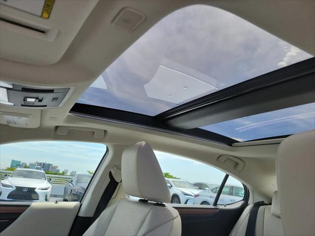 2025 Lexus ES 350 ES 350