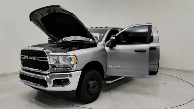 2024 Ram 3500 Big Horn Crew Cab 4x4 8' Box