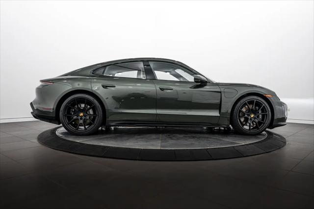 2022 Porsche Taycan GTS