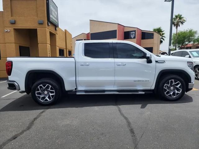 2024 GMC Sierra 1500 2WD Crew Cab Short Box SLT