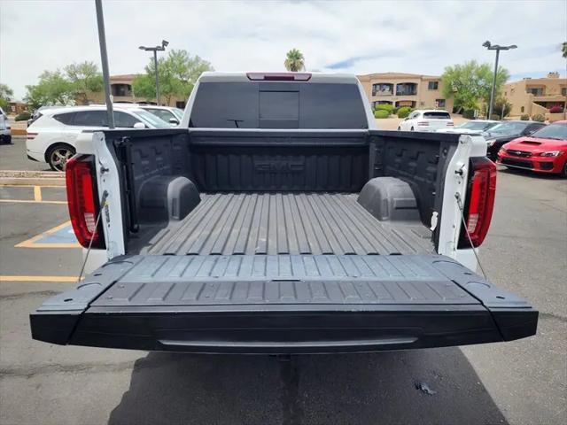 2024 GMC Sierra 1500 2WD Crew Cab Short Box SLT