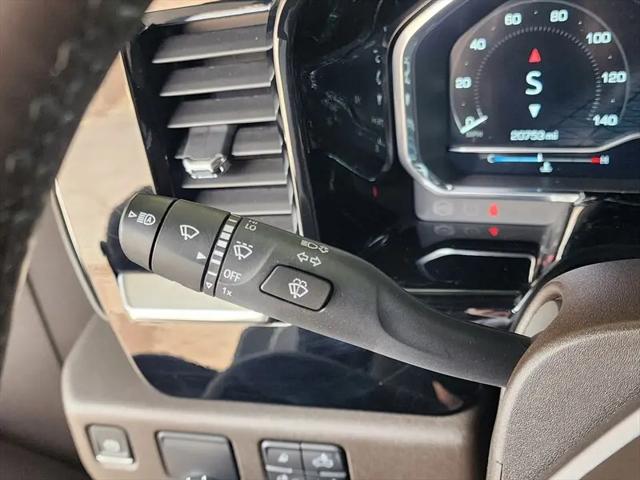 2024 GMC Sierra 1500 2WD Crew Cab Short Box SLT