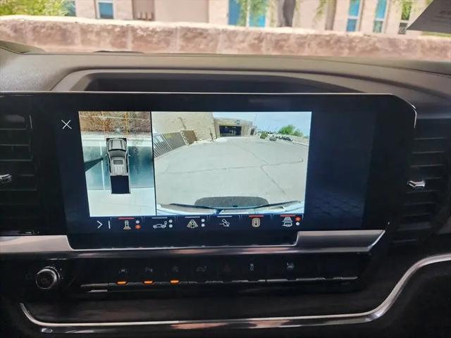 2024 GMC Sierra 1500 2WD Crew Cab Short Box SLT