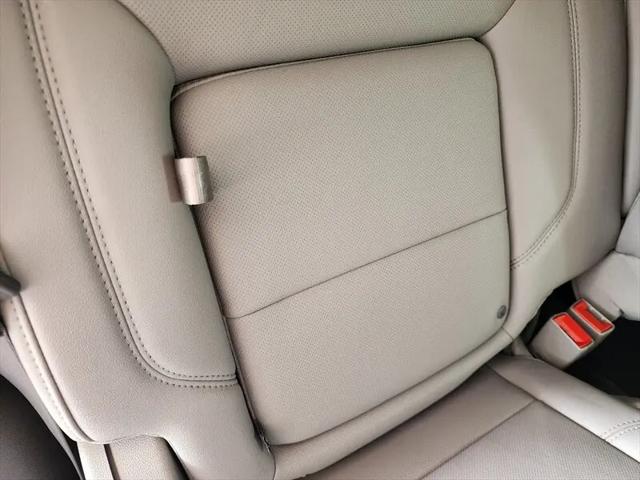 2024 GMC Sierra 1500 2WD Crew Cab Short Box SLT