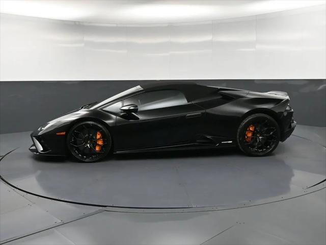 2022 Lamborghini Huracan Evo Spyder RWD