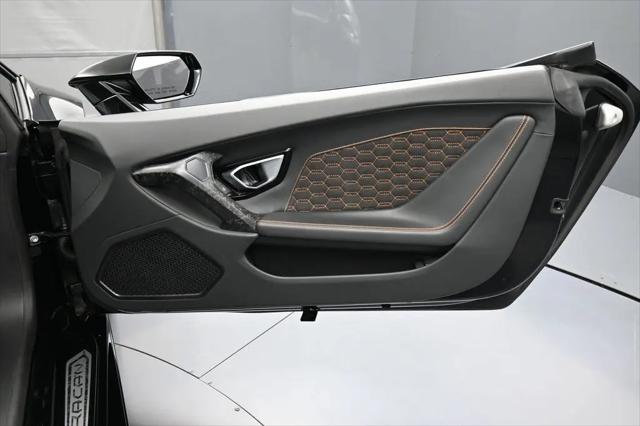 2022 Lamborghini Huracan Evo Spyder RWD