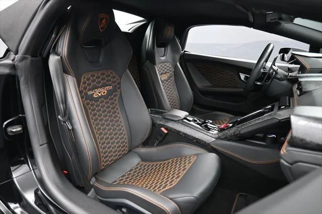 2022 Lamborghini Huracan Evo Spyder RWD