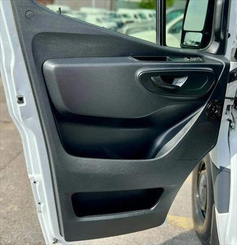 2021 Mercedes-Benz Sprinter 2500 High Roof I4
