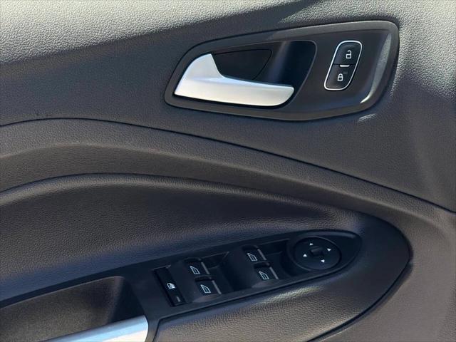 2017 Ford C-Max Energi SE