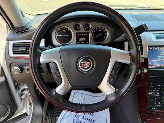 2013 Cadillac Escalade EXT Luxury