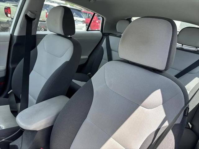 2020 Hyundai IONIQ Hybrid Blue