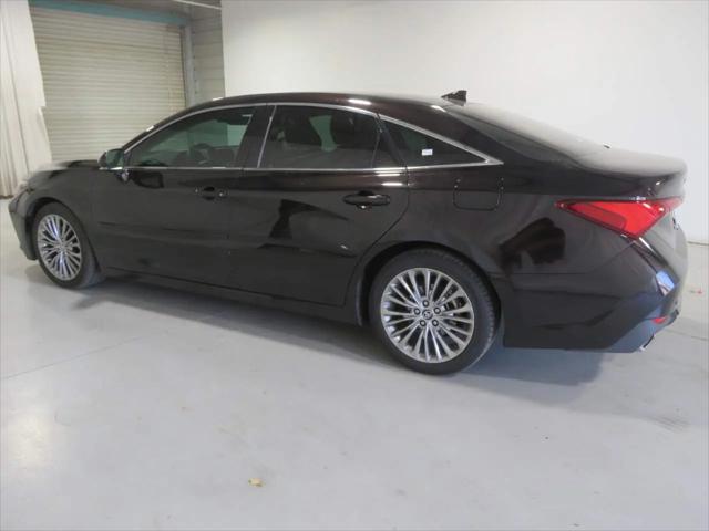 2019 Toyota Avalon XLE