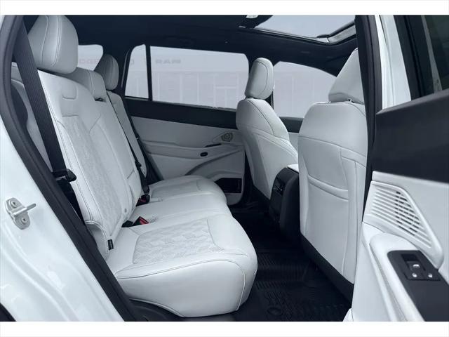 2026 Jeep Cherokee Overland 4x4