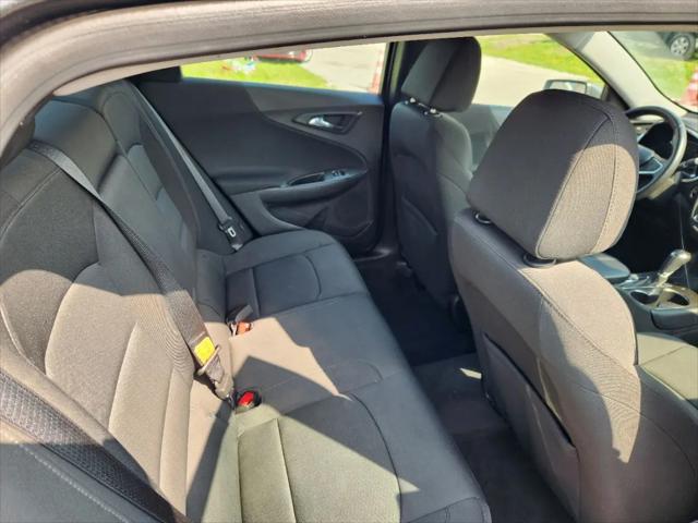 2016 Chevrolet Malibu 1LT