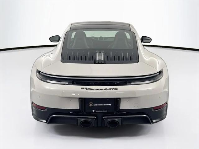 2026 Porsche 911 Carrera 4 GTS