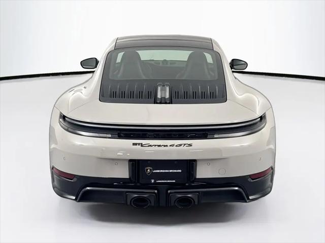 2026 Porsche 911 Carrera 4 GTS