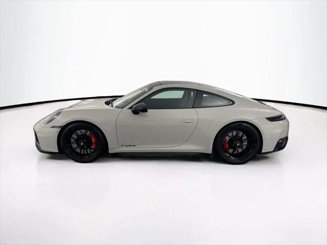 2026 Porsche 911 Carrera 4 GTS