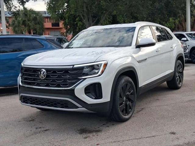 2026 Volkswagen Atlas Cross Sport SE with Technology