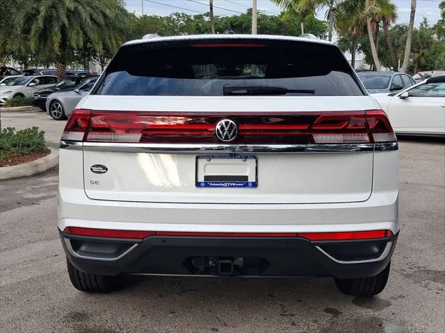 2026 Volkswagen Atlas Cross Sport SE with Technology