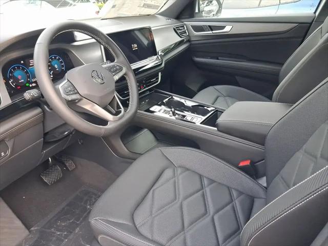 2026 Volkswagen Atlas Cross Sport SE with Technology