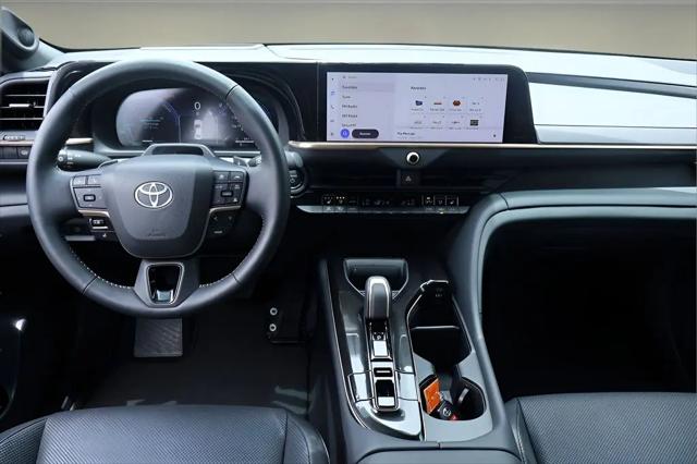 2026 Toyota Crown Platinum