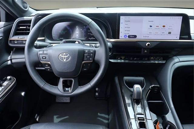 2026 Toyota Crown Platinum
