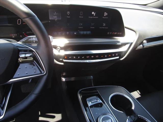 2024 Cadillac iQ Sport w/1SF