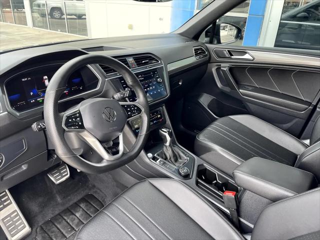 2022 Volkswagen Tiguan 2.0T SE R-Line Black