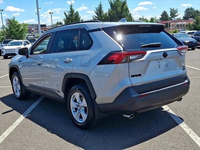2020 Toyota RAV4 Hybrid XLE