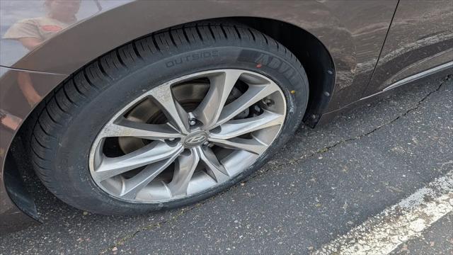 2015 Hyundai Azera Base