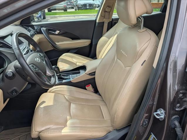2015 Hyundai Azera Base