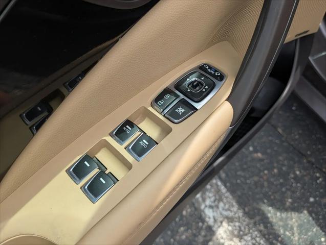 2015 Hyundai Azera Base