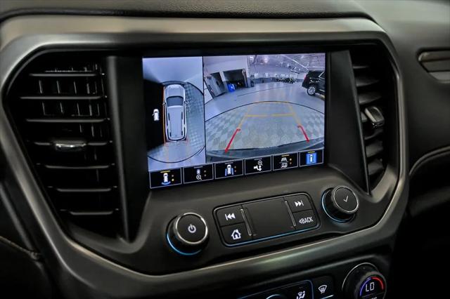 2023 GMC Acadia AWD AT4