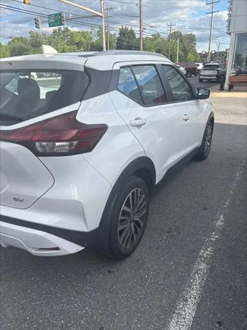 2021 Nissan Kicks SV Xtronic CVT