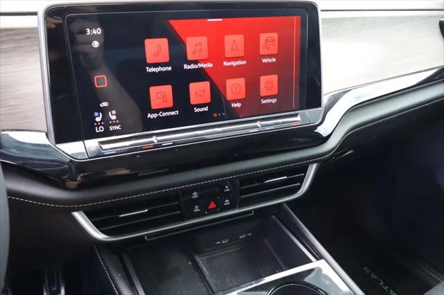 2024 Volkswagen Atlas 2.0T SEL Premium R-Line