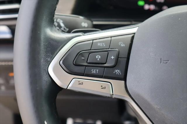 2024 Volkswagen Atlas 2.0T SEL Premium R-Line