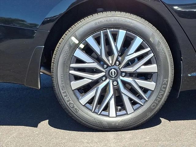 2026 Nissan Altima SV FWD