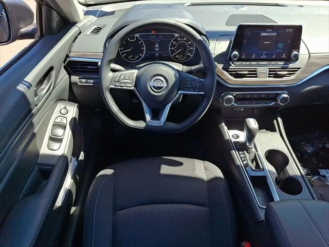 2026 Nissan Altima SV FWD
