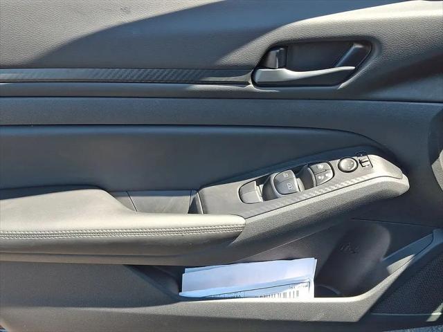 2026 Nissan Altima SV FWD