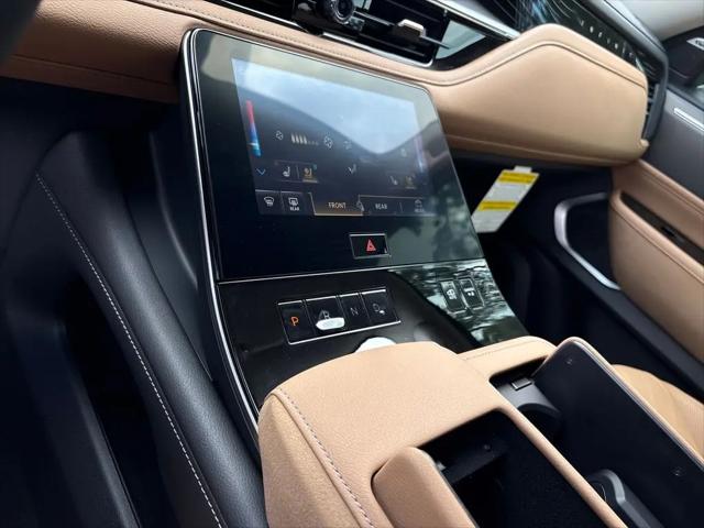 2026 INFINITI QX80 LUXE AWD