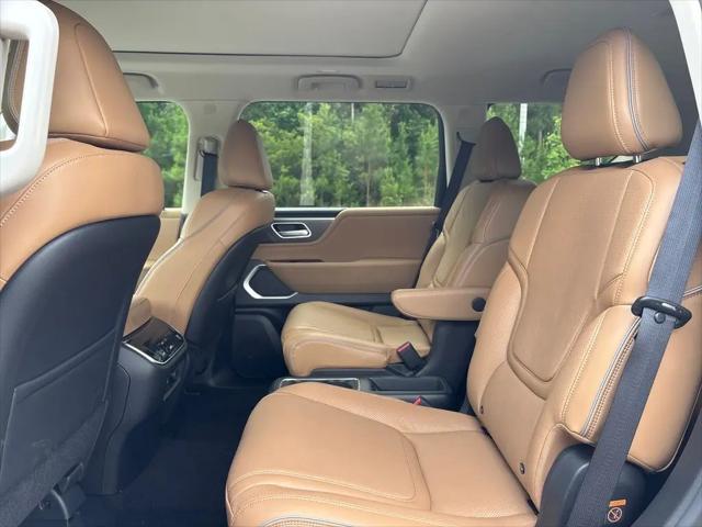 2026 INFINITI QX80 LUXE AWD