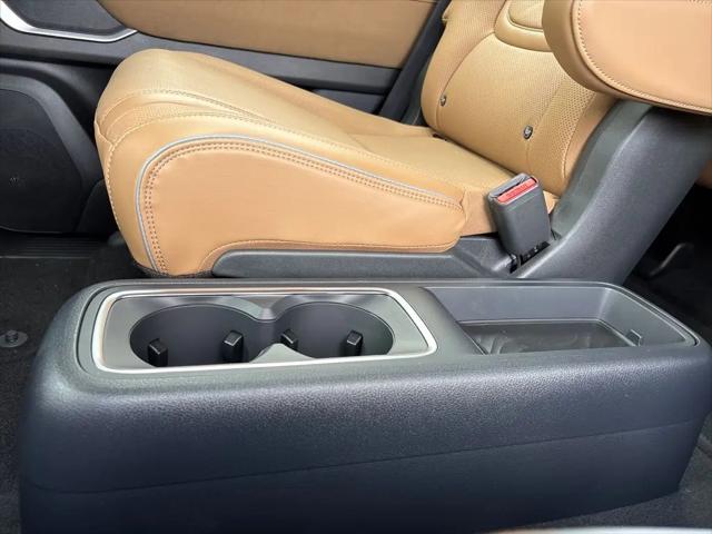2026 INFINITI QX80 LUXE AWD