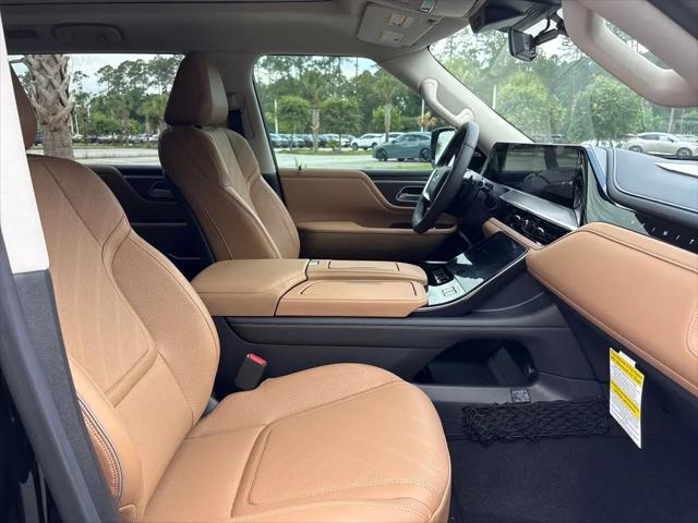 2026 INFINITI QX80 LUXE AWD