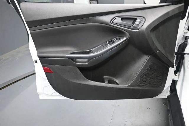 2016 Ford Focus S