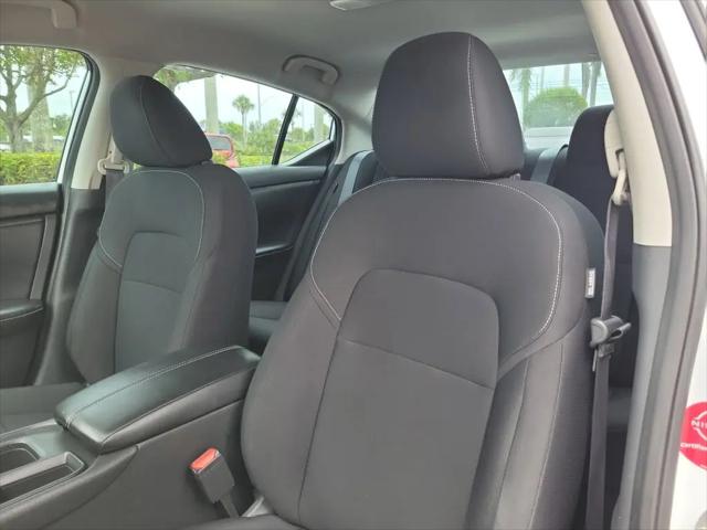 2024 Nissan Sentra S Xtronic CVT