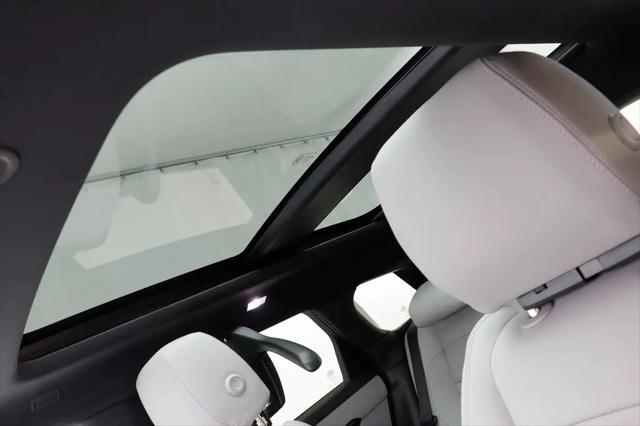 2026 Land Rover Range Rover Evoque S