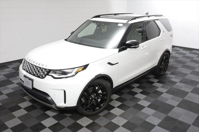 2025 Land Rover Discovery P300 S