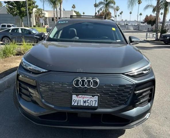 2025 Audi Q6 e-tron Premium quattro