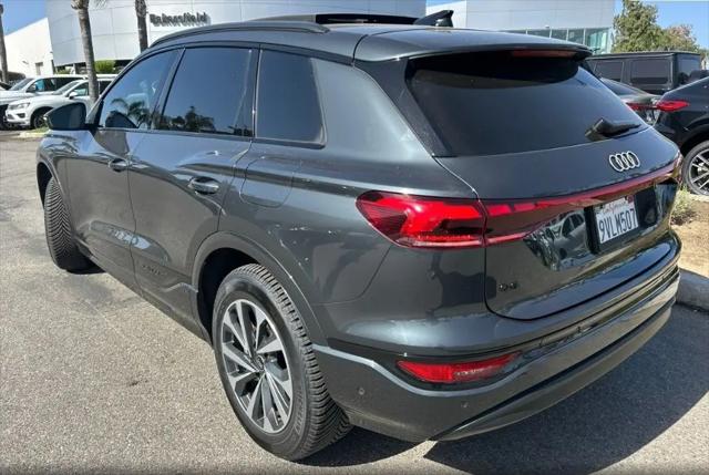 2025 Audi Q6 e-tron Premium quattro