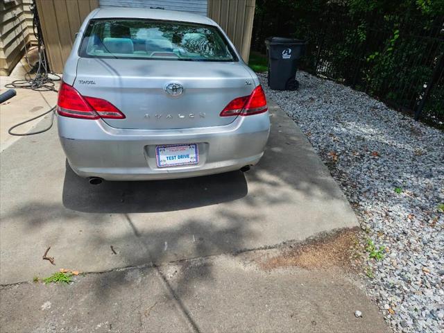 2007 Toyota Avalon XL